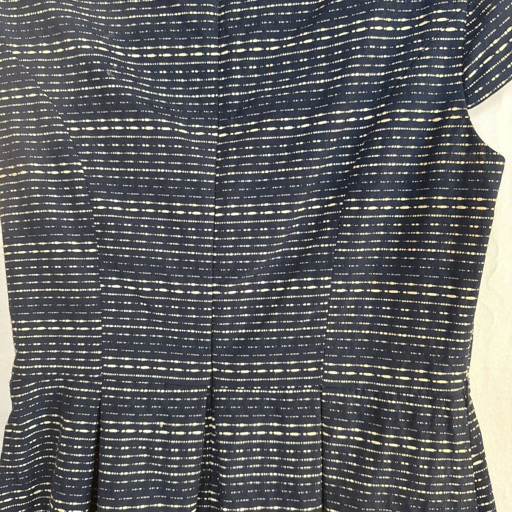 Liz Claiborne Cap Sleeve Navy Blue/Cream Striped Dress Size 4 Preowned - Picture 12 of 13